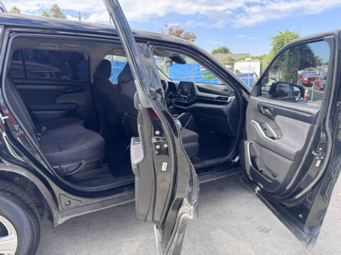 2021 Toyota Highlander L