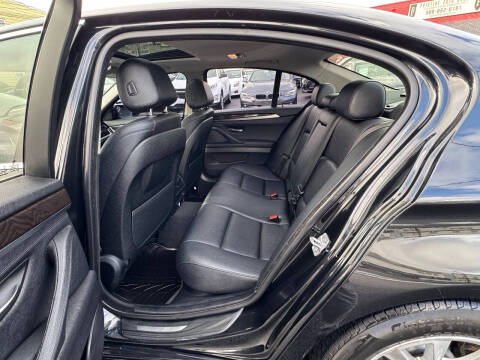 2015 BMW 5 Series 528i xDrive