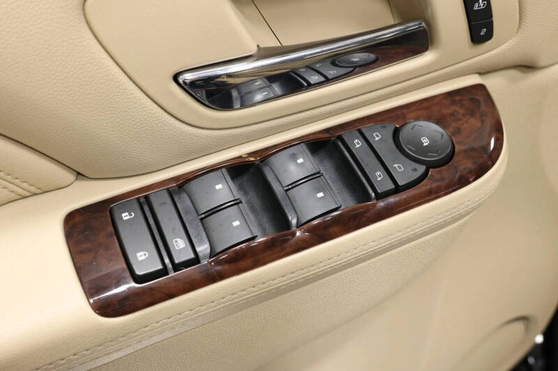 2012 Cadillac Escalade Premium