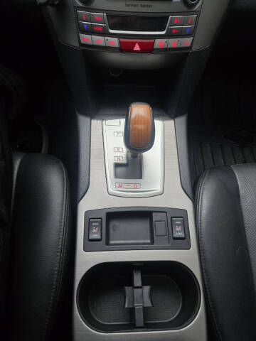 2013 Subaru Outback 2.5i Limited