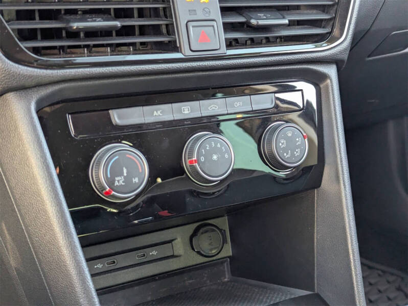 2023 Volkswagen Taos S