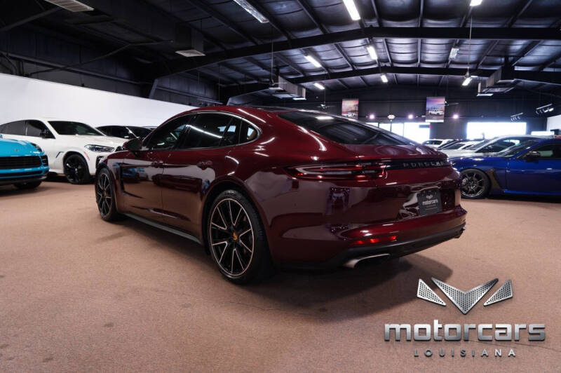 2018 Porsche Panamera