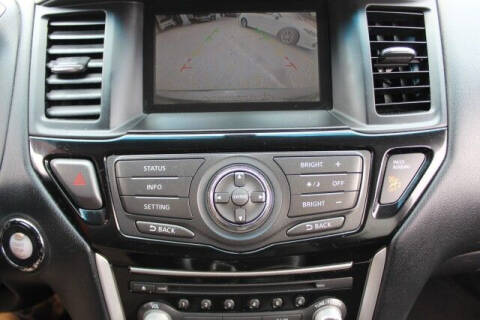 2013 Nissan Pathfinder SV