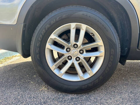 2015 Kia Sorento LX