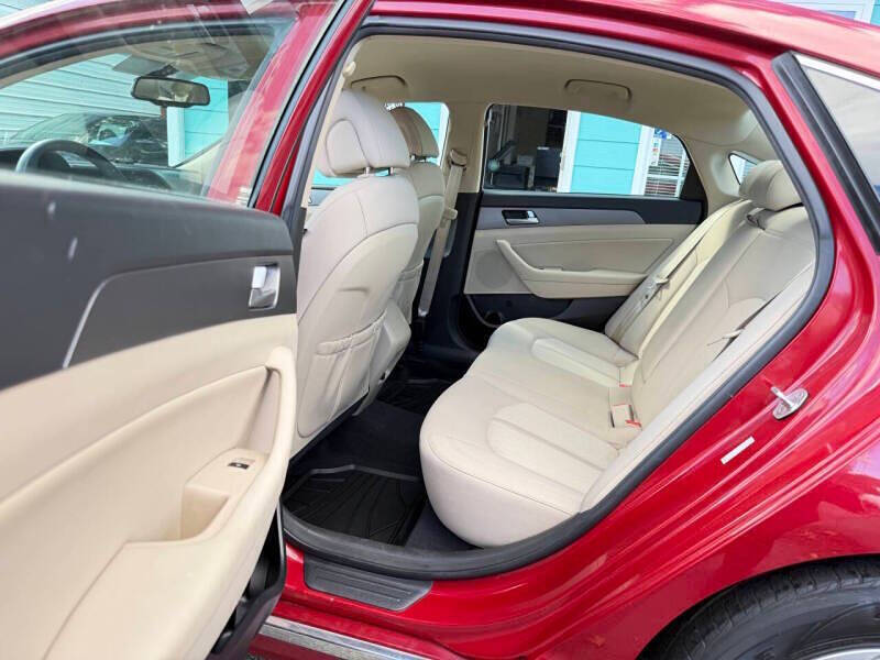 2016 Hyundai Sonata Hybrid SE