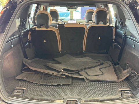 2025 Volvo EX90 Twin Plus 7P