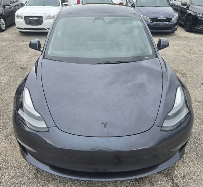 2021 Tesla Model 3 Standard Range Plus