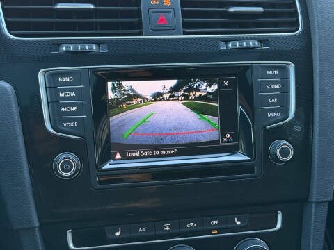 2015 Volkswagen Golf GTI S