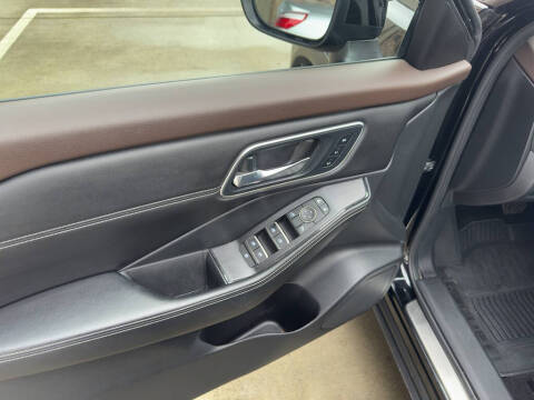 2021 Nissan Rogue Platinum