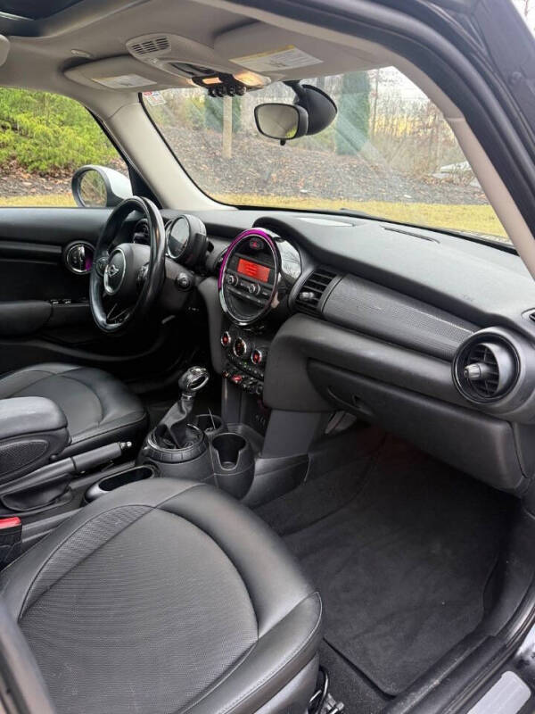 2016 MINI Hardtop 4 Door Cooper