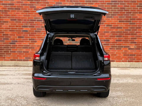 2022 Mitsubishi Outlander ES