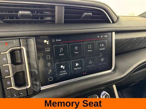 2022 GMC Yukon XL Denali