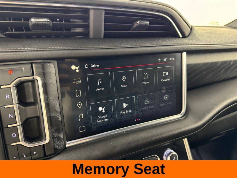 2022 GMC Yukon XL Denali