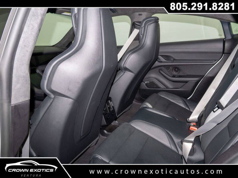 2024 Porsche Taycan GTS