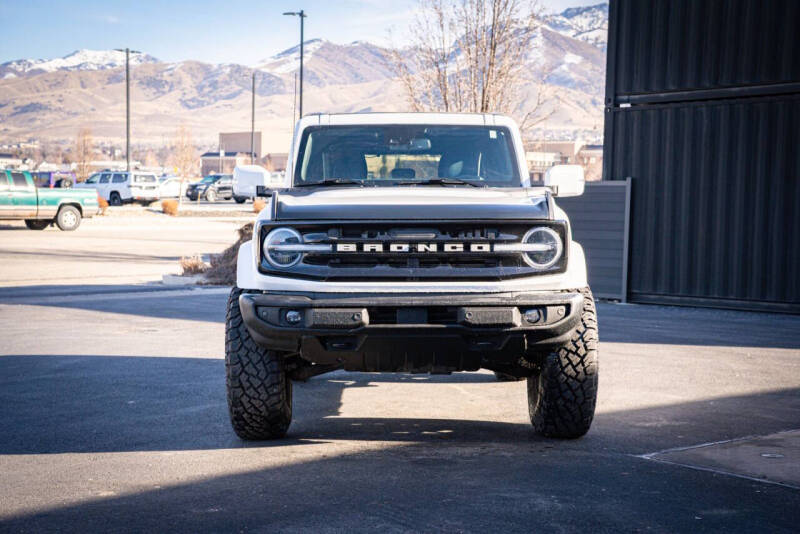 2024 Ford Bronco Outer Banks