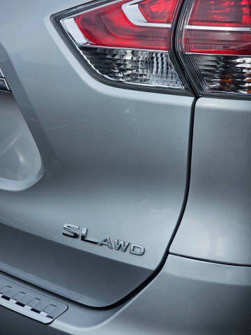 2015 Nissan Rogue SL