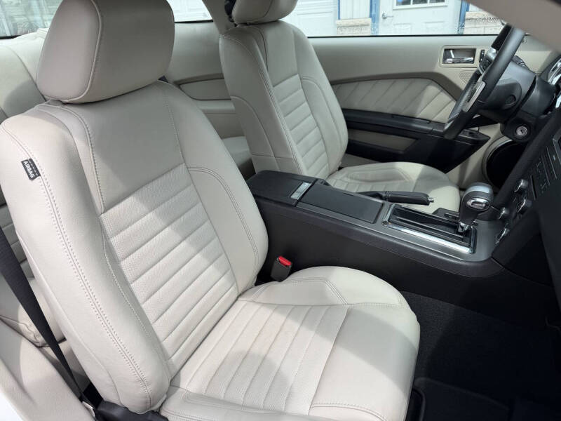 2010 Ford Mustang