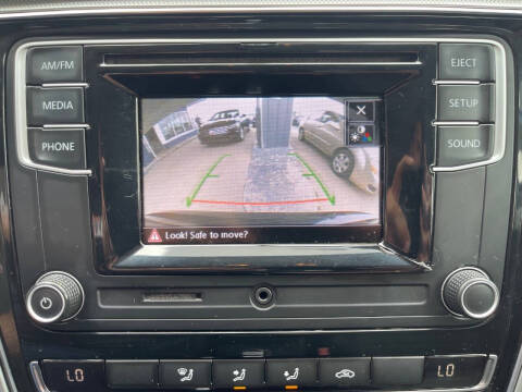 2016 Volkswagen Passat 1.8T S