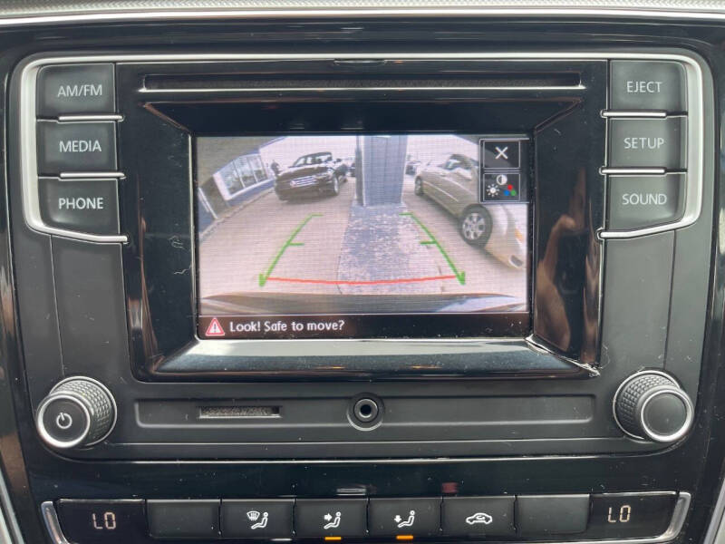 2016 Volkswagen Passat 1.8T S