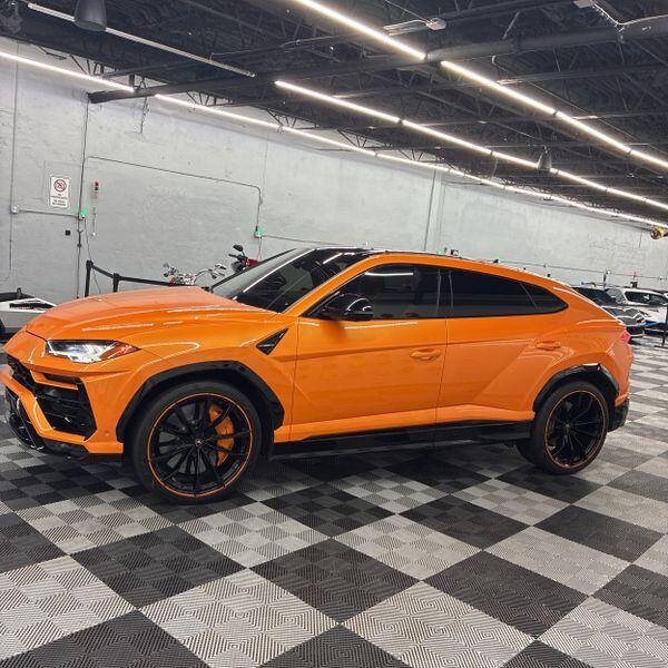 2021 Lamborghini Urus