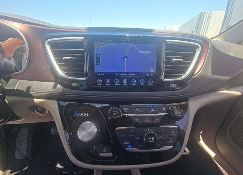 2017 Chrysler Pacifica Limited