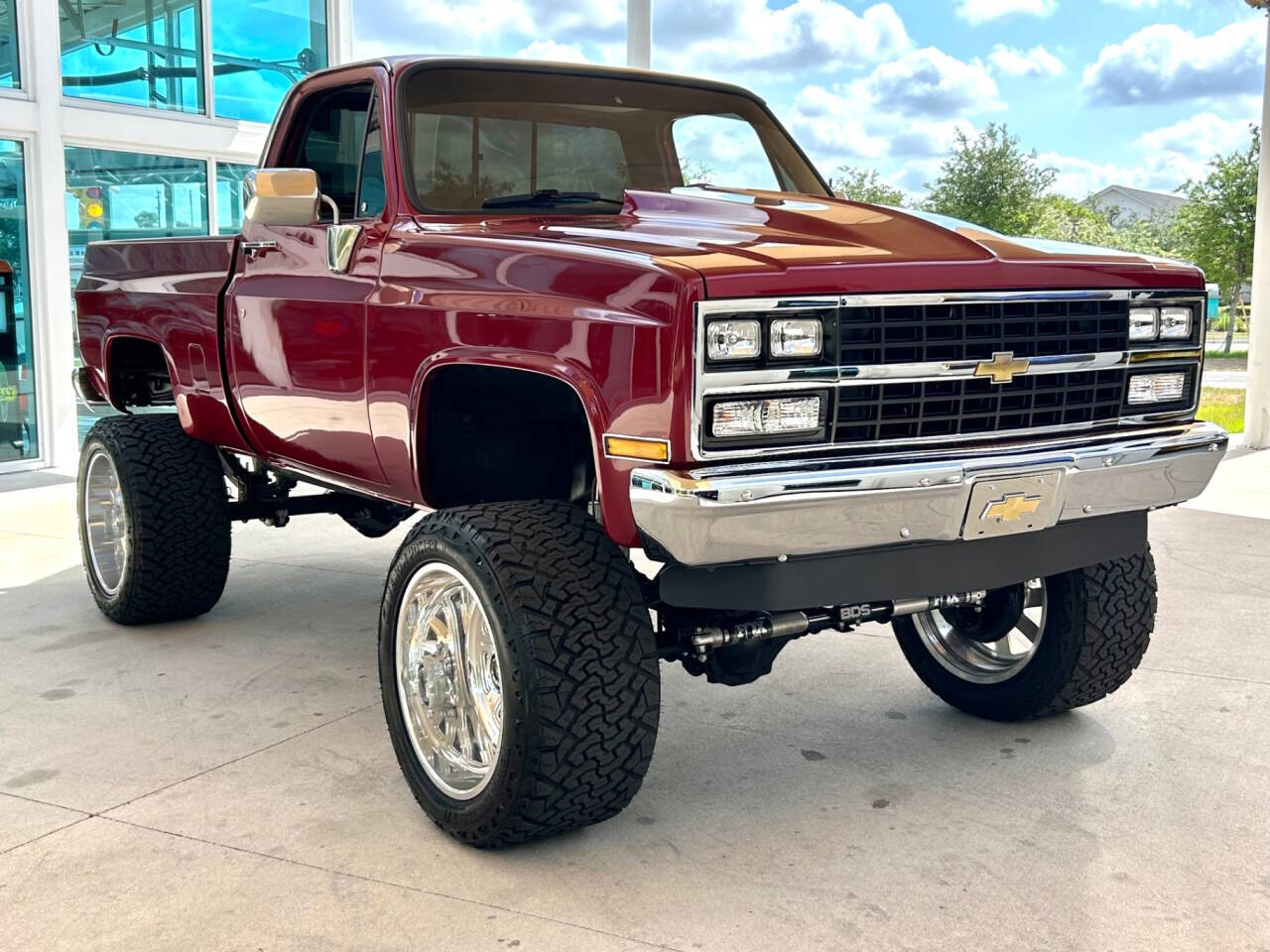 1987 Chevrolet R/V 10 Series 3