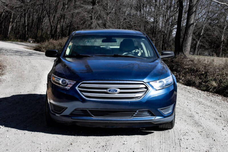 2016 Ford Taurus SE