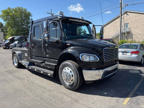 2009 Freightliner M2 106