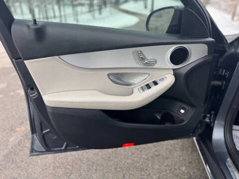 2015 Mercedes-Benz C-Class C 300