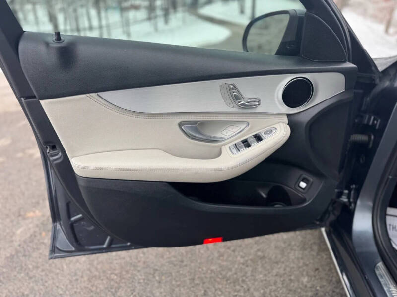 2015 Mercedes-Benz C-Class C 300