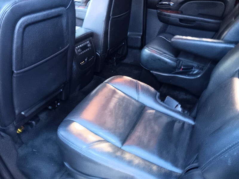 2012 Chevrolet Suburban LTZ