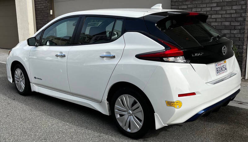 2019 Nissan LEAF S