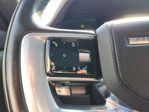 2023 Land Rover Range Rover P530 SE LWB