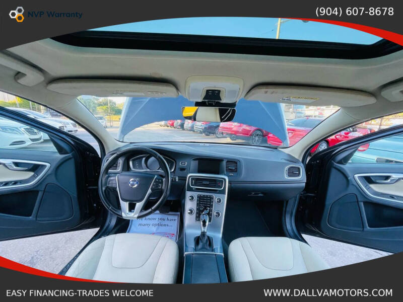 2017 Volvo V60 T5 Premier