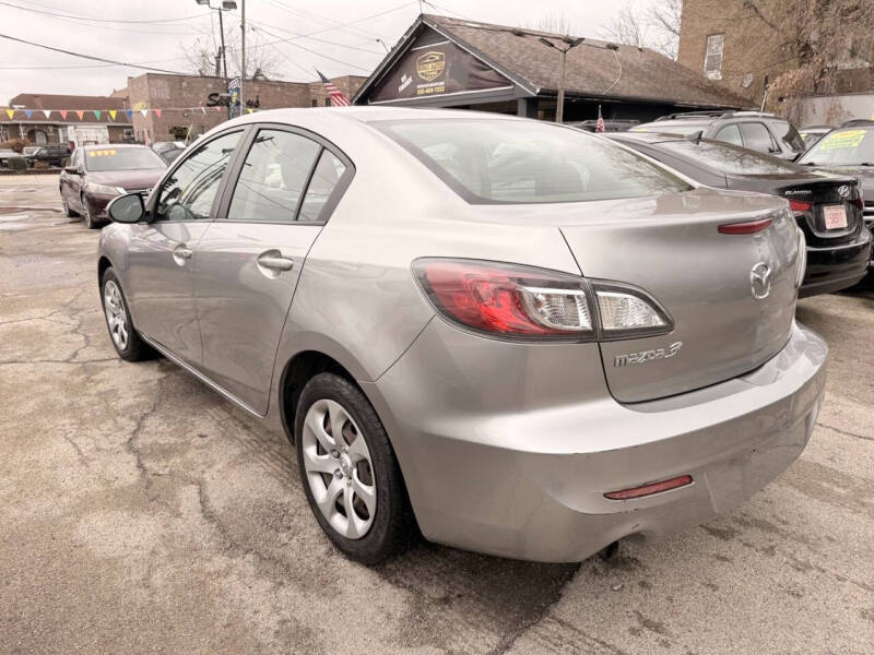 2013 Mazda MAZDA3 i SV