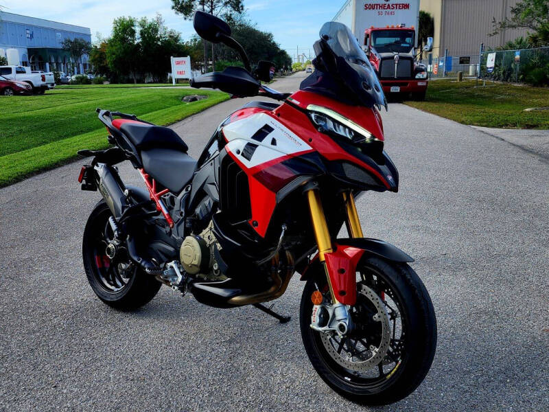 2023 Ducati Multistrada