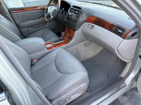 2003 Lexus LS 430
