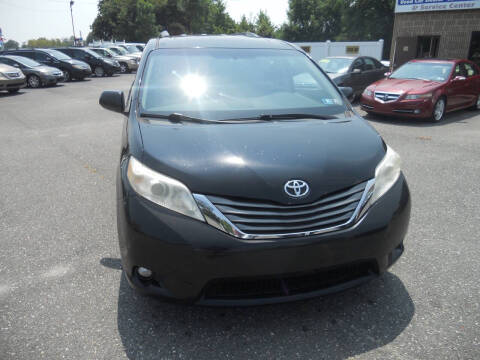 2012 Toyota Sienna XLE 7-Passenger