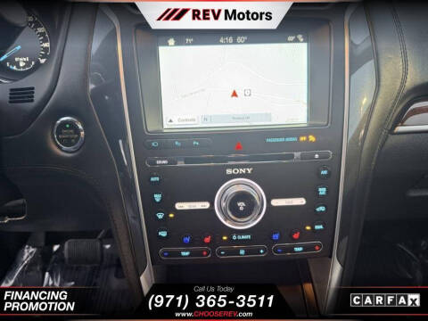 2017 Ford Explorer Platinum