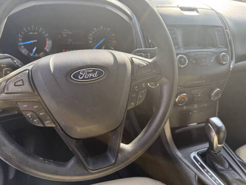 2016 Ford Edge SE