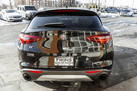 2022 Alfa Romeo Stelvio Ti