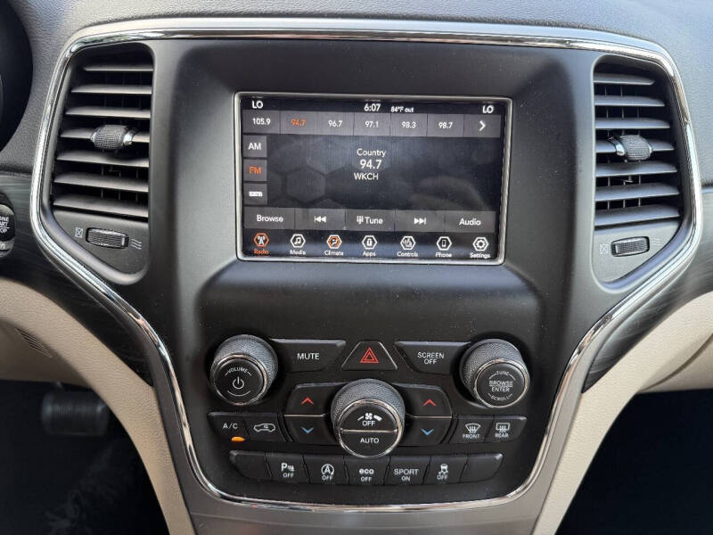 2019 Jeep Grand Cherokee Laredo