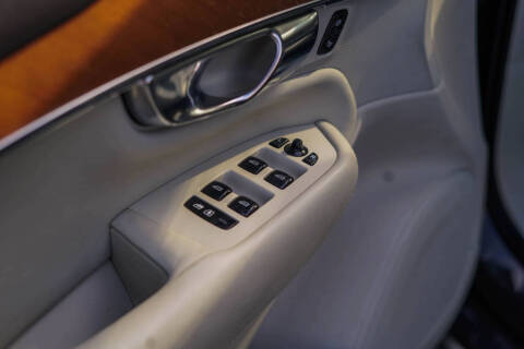 2018 Volvo XC90 T6 Inscription