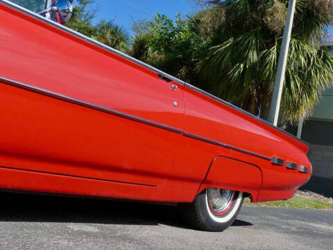 1962 Ford Thunderbird