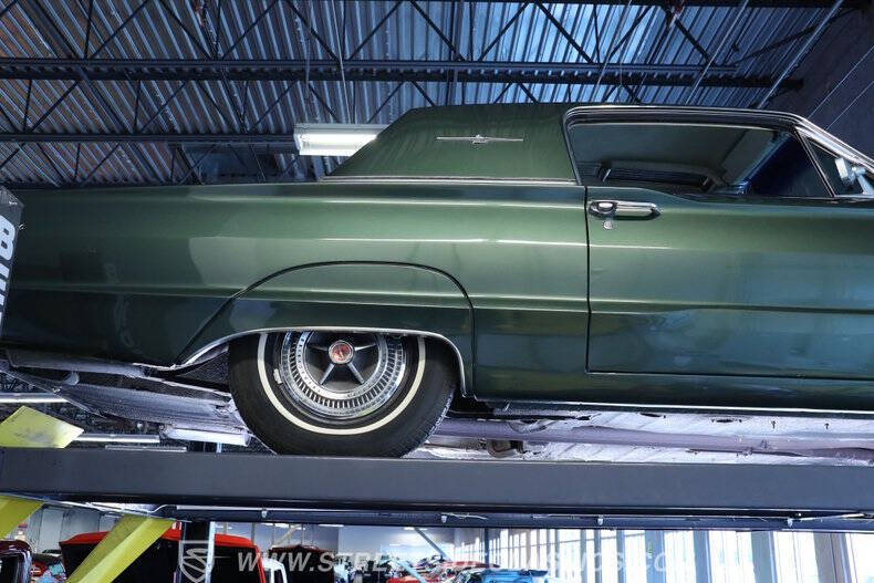 1966 Ford Thunderbird