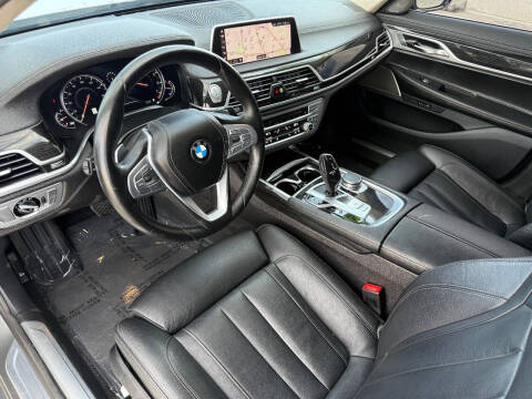 2019 BMW 7 Series 740i
