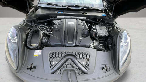 2021 Porsche Macan S