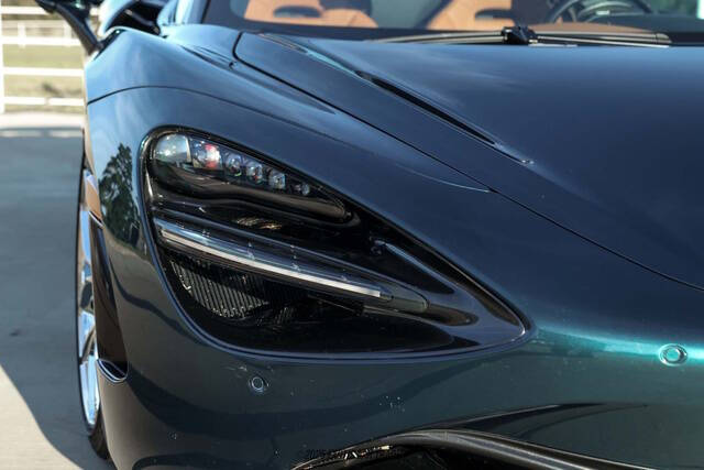 2022 McLaren 720S Spider