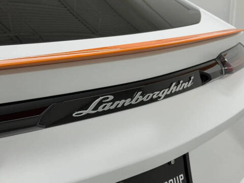 2022 Lamborghini Urus