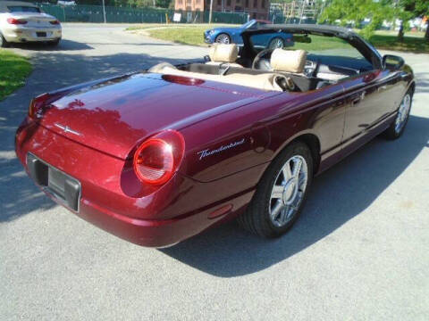 2004 Ford Thunderbird Deluxe